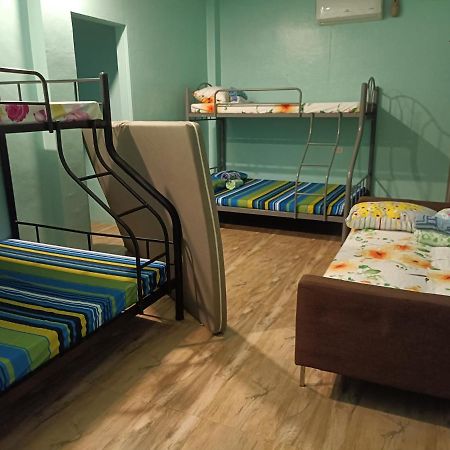 Azulea Lodging House Ослоб Екстериор снимка