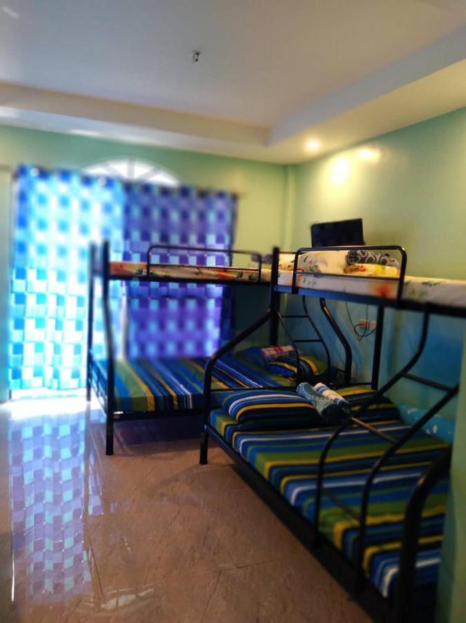 Azulea Lodging House Ослоб Екстериор снимка